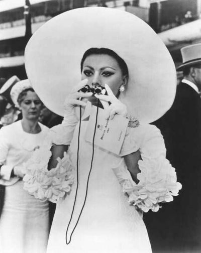 Sofia Loren @Ascot 1964 independent_co_uk
